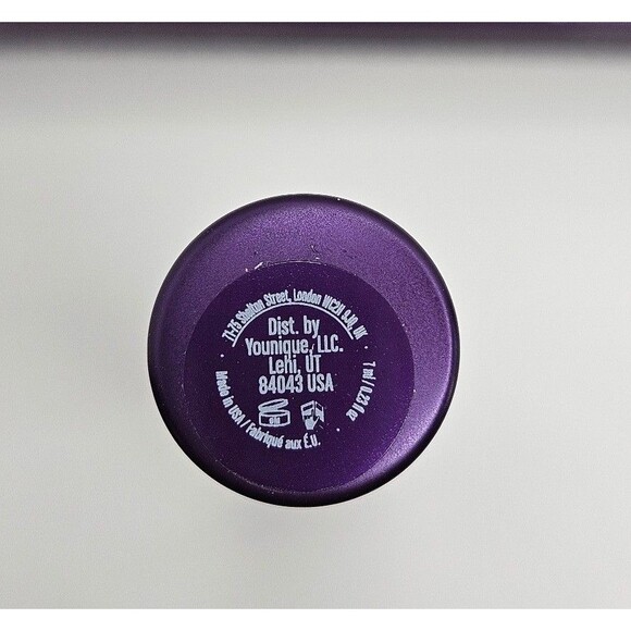 Younique Moodstruck Epic 4D Black Mascara New in Box - Picture 2 of 7